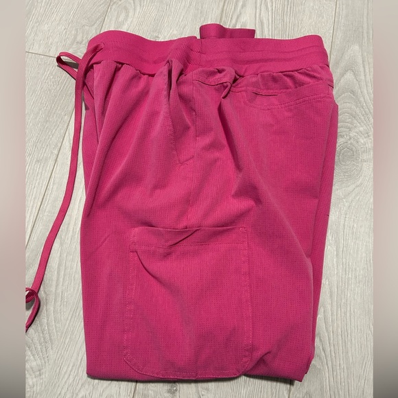 Scrubletics - women’s large scrub pant - Picture 2 of 2